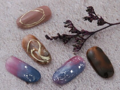 カラーズ(colors)の写真