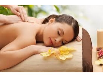 サラ/極上アロママッサージ