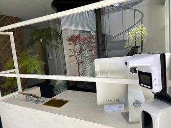 スローミー(slowmmy)/店内入口