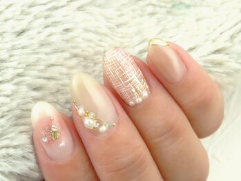 イーストネイル(East nail)の写真/オフィスネイルにも最適☆繊細でシンプルな大人可愛いデザインが豊富！上品な指先で美人度UP…♪