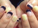 ショートnailが可愛い濃いカラー