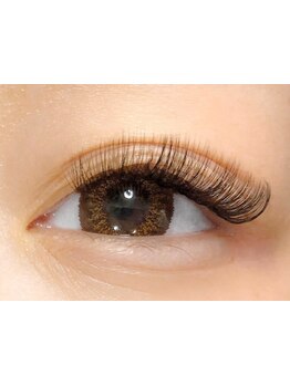 ボリュームのある目元にしたい