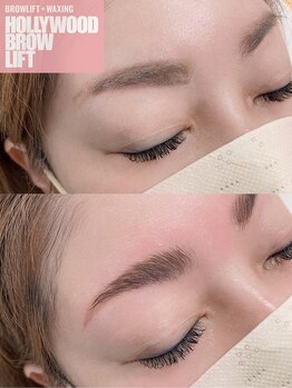 ネイルサロン R/美眉ハリウッドブロウリフト40