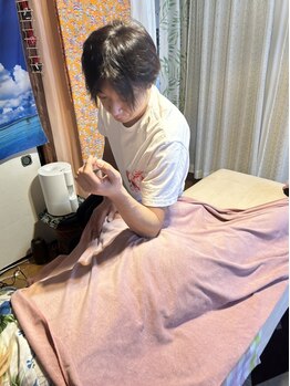 町のホグシ屋さんの写真/骨格バランスを整える！歪みに着目した手技と豊富なストレッチで根本改善◎長年の腰の痛みを解消します♪