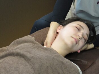 ごとう鍼灸整骨院の写真/【迷ったらコレ!骨盤矯正】肩こり腰痛、猫背などの姿勢の乱れや、慢性的な不調にお悩みの方へ◎