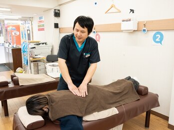 勝田台南口接骨院の写真/プロによる本格的な骨格矯正で全身の歪みを徹底チェック★猫背やストレートネックを根本から徹底改善♪
