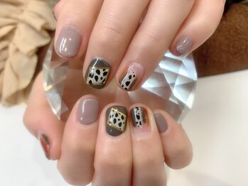 ヴィーナ 山口店(Vina)/牛柄ネイル