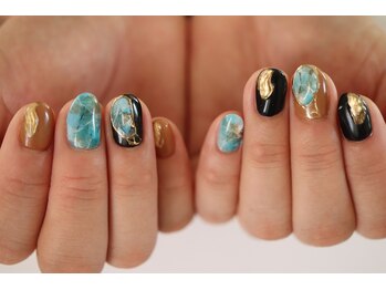 EMI10本アート甘皮保湿ケア付き