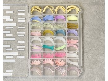 ビー バイ アイキャンディー(B by eye candy)/目元に合うまつげパーマロッドを