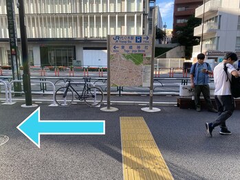 ビーキュート 渋谷北参道店(BE-CUTE)/【道案内】2.左に曲がる