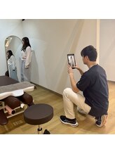 なぎのき鍼灸治療院/施術前の姿勢チェック