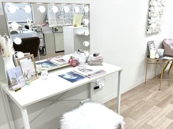 レジーナ(Re:gina)/*メイクスペース*