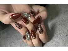 ヴィヴィ(vivi)/レオパードネイル