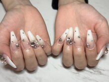 キレイめなネイルが大人気です◎