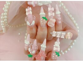 Girlyうさぎさんネイル
