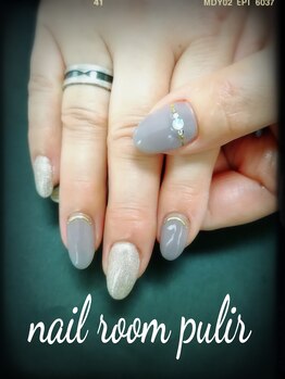 ネイルルーム プリル(Nail Room pulir)/