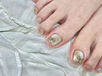 ラジャ(Rajah71.)の写真/足元からお洒落に＊完全個室のプライベートサロンでゆったり施術♪《フットネイル◇ケア込¥5800～》