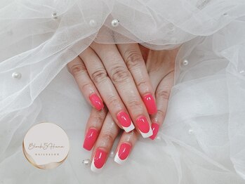 ブロックファイブハナ(Block 5 HANA)/