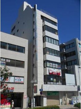 エスペランサ(esperanza)/【道案内】ビル外観