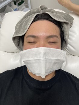 ロア(Roa)/眉毛waxスタイリング