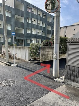 キノワ 六本木(Qinowa)/乃木坂駅からの道順8