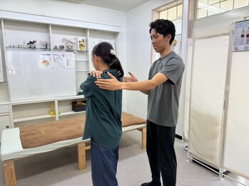 カイロプラクティック輝の写真/全身のバランスを整えて姿勢改善やむくみの改善!AI姿勢チェック+可動域の確認で綺麗なボディラインに☆