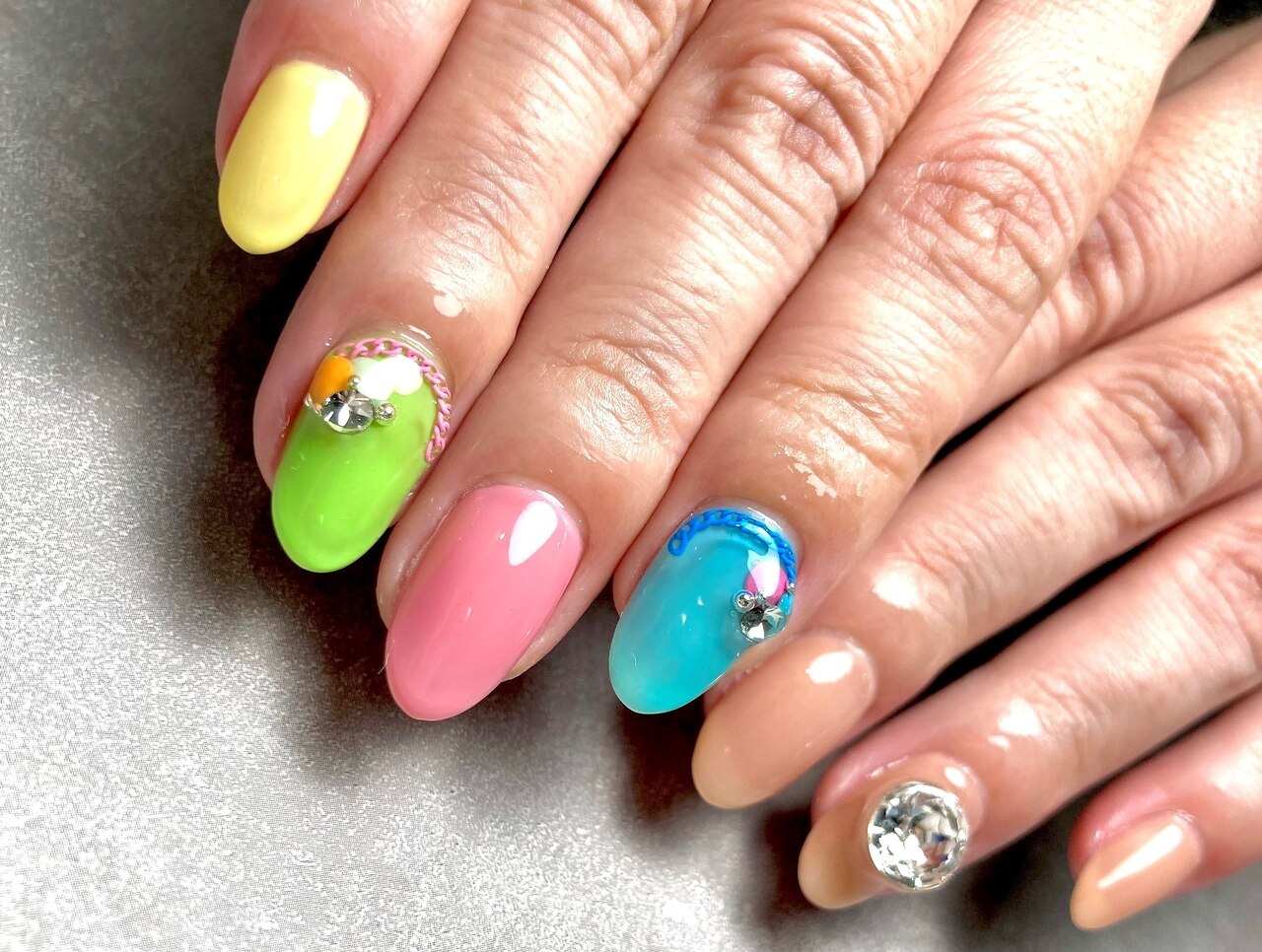 ラキネイル(LAKI Nail)｜ホットペッパービューティー