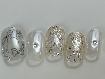 ネイルメゾン 天神店(NAIL MAISON)/手描きリボンパール冬¥7000