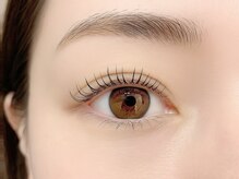 ダームドット(DAHM.)