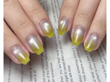 モフィ(mofie)/個性派ネイル by YUMI