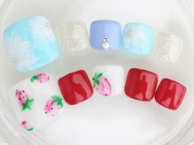 ネイルサロン あかねいろ/春夏　フラワー　いちごフット