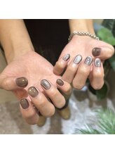 ジーナ 天神(Zina)/ブラウンマグ♪ヴィンテージ