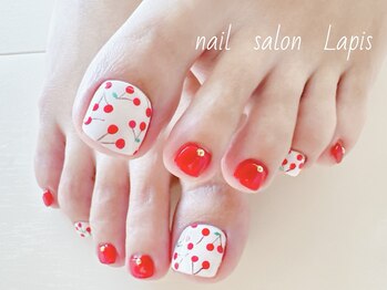 ラピス 自由が丘(Lapis)の写真/精密なアート再現で、美しさが続く◎ハンドとリンクしたデザインで足元まで抜かりない"大人のおしゃれ"を♪