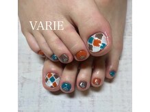 ヴァリエ(VARIE)/タイル柄
