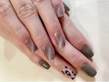 ラビング(Loving)/秋ネイル