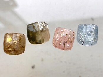 ミファネイル(mihwa nail)の写真/トレンドデザインからこだわりネイルまでmihwa nailにお任せ♪洗練されたデザインで足元まで抜かりなく*