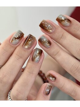 レディースココビューティー(Lady's coco Beauty)の写真/【ワンカラー4,500円】毎月通いやすい価格で叶う上品美爪☆圧倒的なツヤ感＆モチの良さなら当サロンへ♪