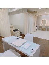 モアビューティ 庚午店(MORE BEAUTY)/半個室の落ち着きある空間