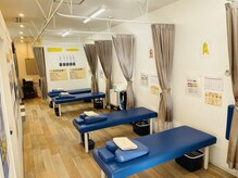 むげん整骨院鍼灸院 石山駅前/清潔で明るい店内◎