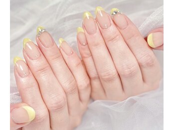 春のレモンイエローフレンチ