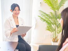 ヒナサロン(HINA SALON)の雰囲気（カウンセリング風景）