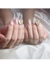 ゾウゾウ(Zow Zow)/【蝶々ネイル】