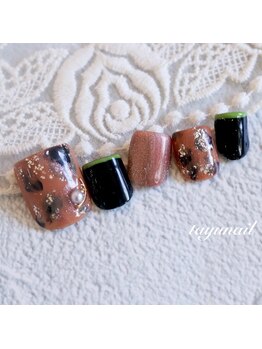 たゆ ネイル(たゆnail)/べっ甲秋フットネイル
