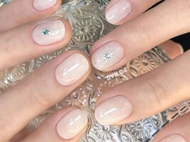 トレンド感ニュアンスネイル