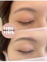 ラムート(LAMUT)/ハリウッドブロウリフト