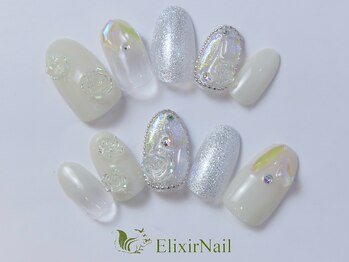 エリクサーネイル 池袋(Elixir Nail)の写真/特別な日には華やかなネイルで心も弾む♪繊細なアートで周りと差がつくネイルデザインをご提案します☆