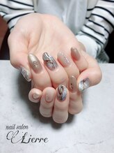 リエール(Lierre)/定額ネイル