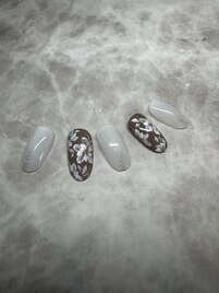 秋フラワーネイル