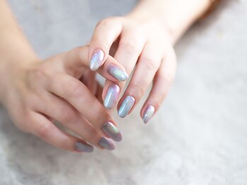 ネイルサロン レボルデ/マグネットネイル