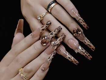 ズンビーネイル(Zunbee nail)